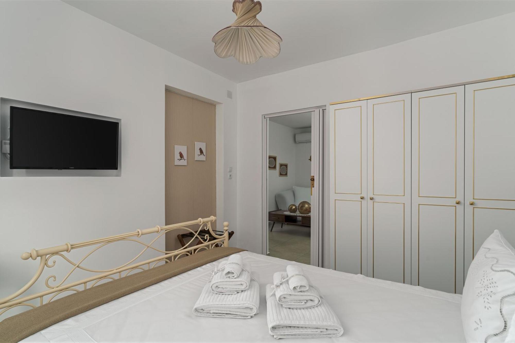 Holiday home Relaxing House With Garden Nea Makri