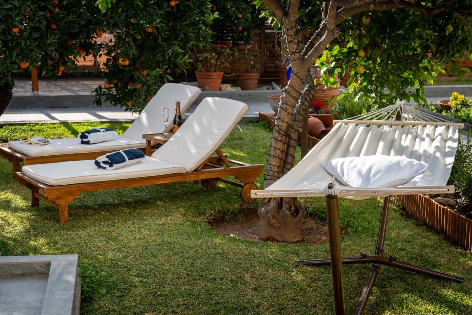 Relaxing House With Garden Holiday home